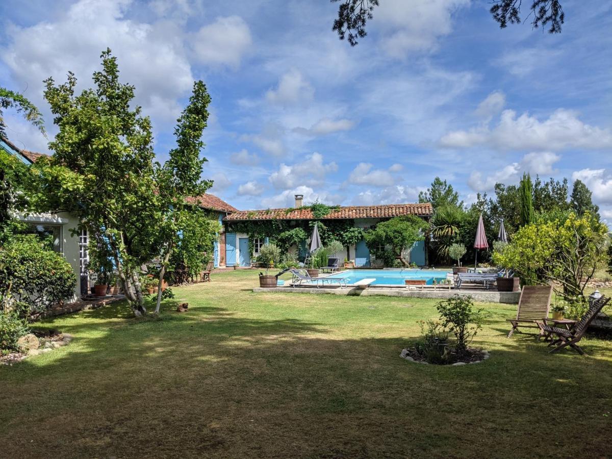Domaine Du Tafiart Bed & Breakfast Sarron Exterior photo