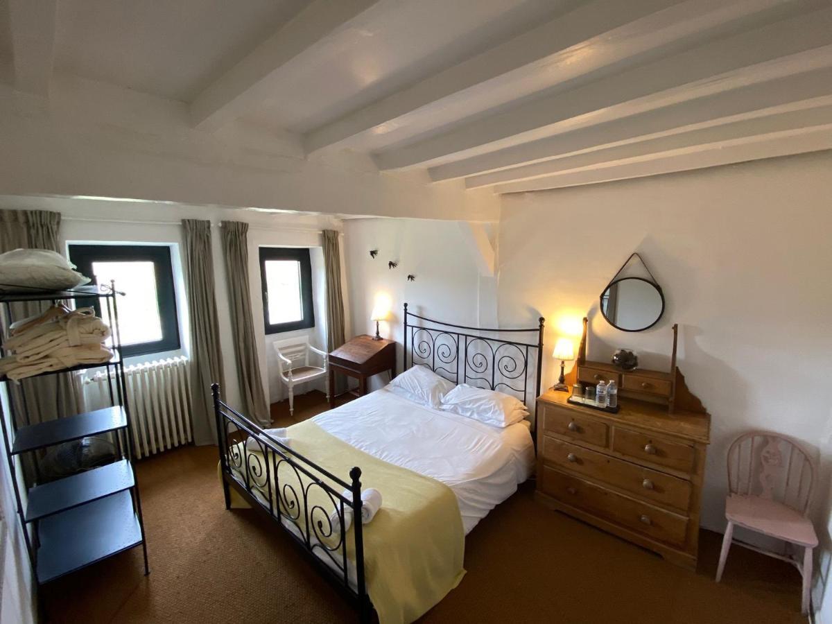 Domaine Du Tafiart Bed & Breakfast Sarron Exterior photo