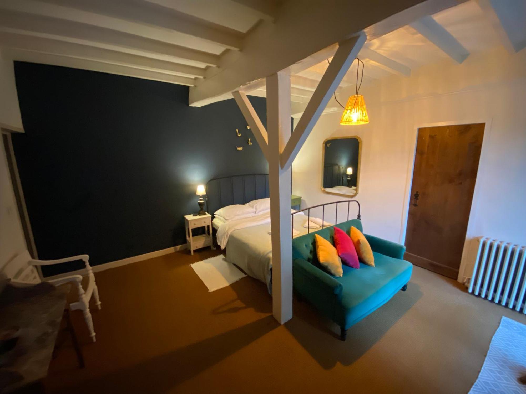 Domaine Du Tafiart Bed & Breakfast Sarron Exterior photo